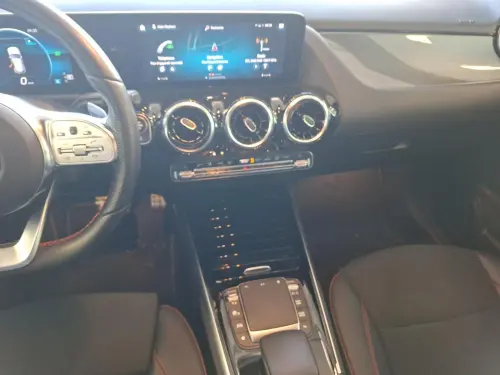 Mercedes GLA 200 d 8G-DCT AMG Line - Photo 11
