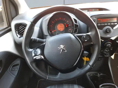 Peugeot 108 VTi 72ch BVM5 Style - Photo 12