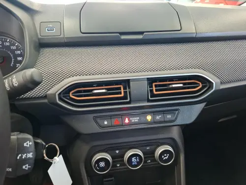 Dacia Sandero ECO-G 100 Stepway Expression - Photo 15