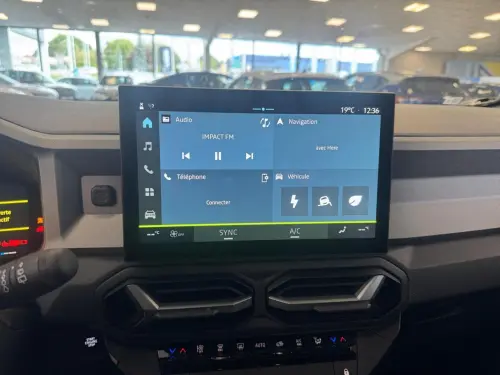 Dacia Bigster journey hybrid 155 - Photo 17