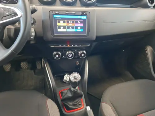 Dacia Duster TCe 130 FAP 4x2 SL Techroad - Photo 11