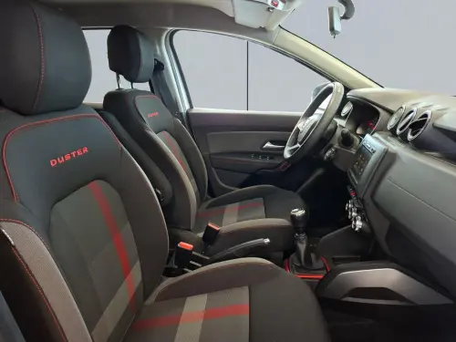 Dacia Duster TCe 130 FAP 4x2 SL Techroad - Photo 13