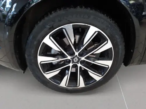 Renault Austral E-Tech hybrid 200 Techno - Photo 8