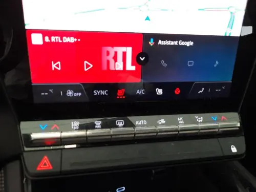 Renault Austral E-Tech hybrid 200 Techno - Photo 15