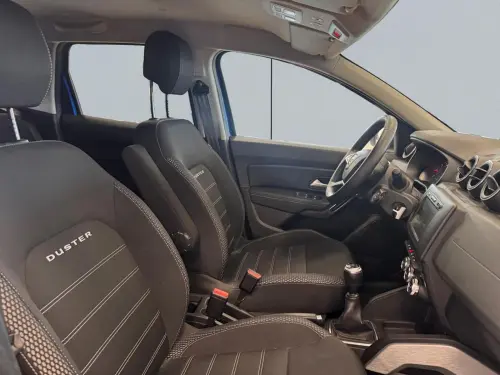 Dacia Duster TCe 130 FAP 4x2 Prestige - Photo 13