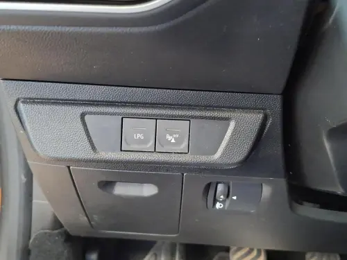 Dacia Sandero ECO-G 100 Stepway Expression - Photo 17