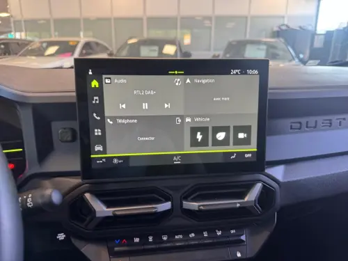 Dacia Duster Hybrid 140 Journey - Photo 17