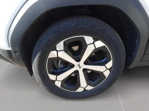 Dacia Duster Hybrid 140 Journey - Photo 8