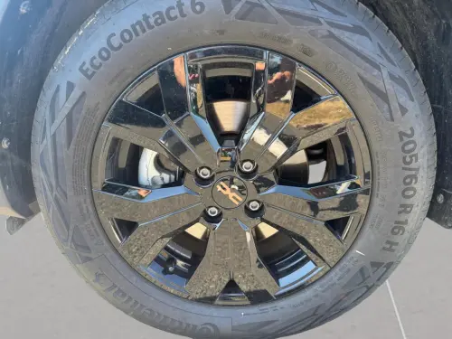 Dacia Jogger Hybrid 140 7 places GSR2 Extreme + - Photo 7