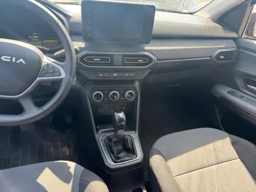 Dacia Jogger Hybrid 140 7 places GSR2 Extreme + - Photo 12