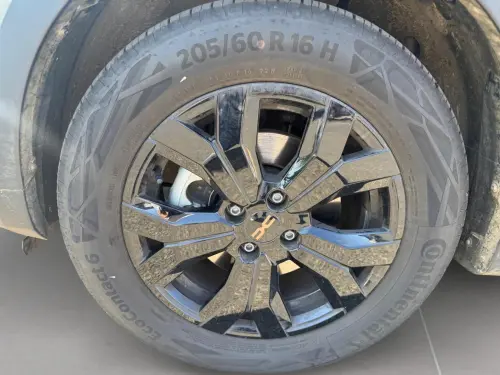 Dacia Jogger Hybrid 140 7 places GSR2 Extreme - Photo 7