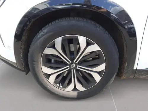 Renault Austral E-Tech hybrid 200 Techno - Photo 8