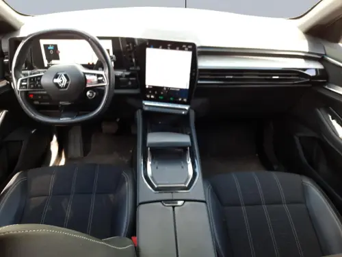 Renault Austral E-Tech hybrid 200 Techno - Photo 11