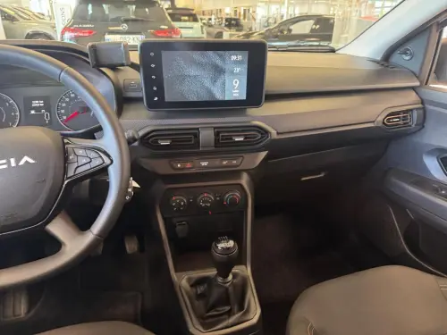 Dacia Sandero ECO-G 100 Stepway Essential - Photo 11