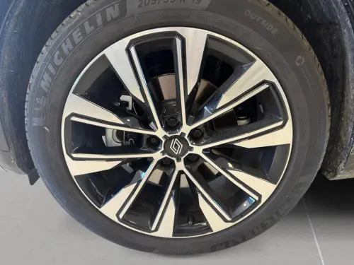 Renault Austral E-Tech hybrid 200 Techno - Photo 6