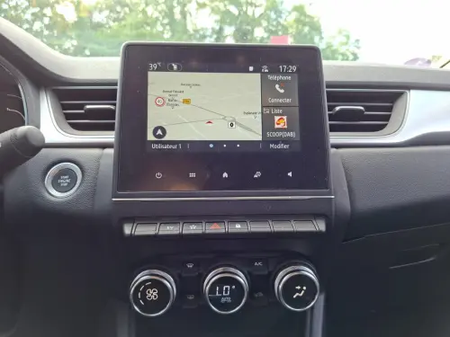 Renault Captur E-Tech full hybrid 145 Techno - Photo 17