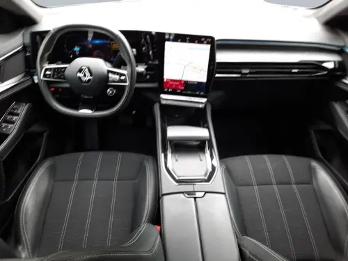 Renault Austral E-Tech hybrid 200 Techno - Photo 11