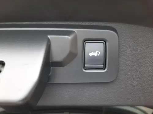 Renault Austral E-Tech hybrid 200 Techno - Photo 19