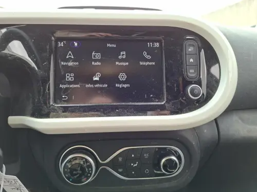 Renault Twingo E-Tech Twingo III E-Tech Techno - Photo 18