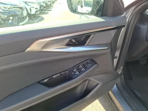 Renault Austral E-Tech hybrid 200 Techno - Photo 8