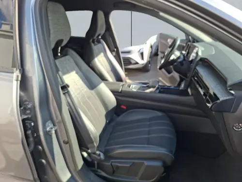 Renault Austral E-Tech hybrid 200 Techno - Photo 14
