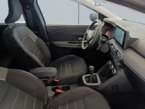 Dacia Jogger TCe 110 7 places Extreme + - Photo 16