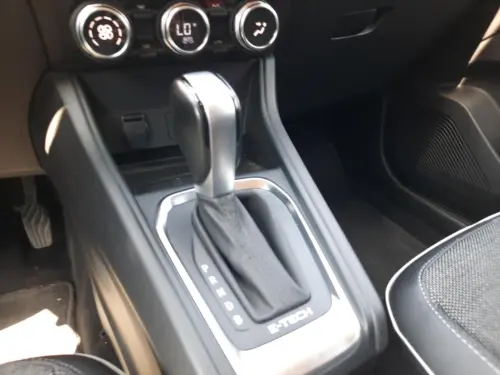 Renault Captur E-Tech 145 - 21 Intens - Photo 13