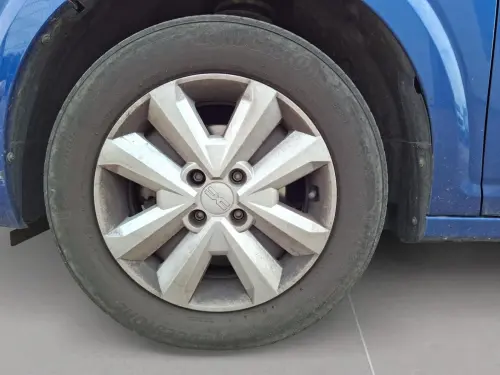 Dacia Sandero ECO-G 100 Expression - Photo 6