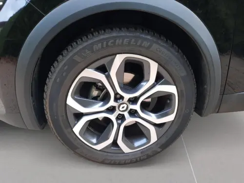 Renault Captur E-Tech full hybrid 145 Techno - Photo 8