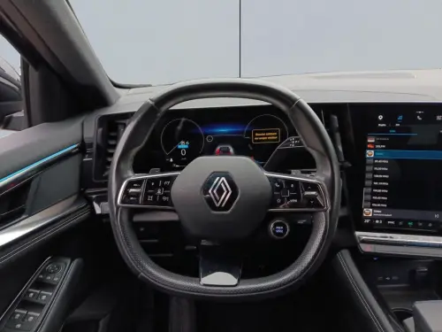 Renault Austral E-Tech hybrid 200 Iconic - Photo 12
