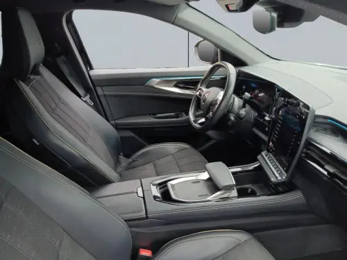 Renault Austral E-Tech hybrid 200 Iconic - Photo 16