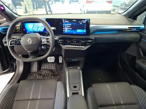 Renault Clio Clio E-Tech full hybrid 160 ch esprit Alpine - Photo 12