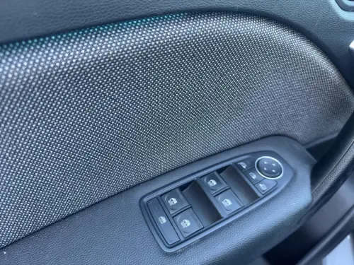 Renault Captur E-Tech full hybrid 145 ch Techno - Photo 10