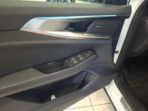 Renault Austral mild hybrid 160 auto Iconic - Photo 8