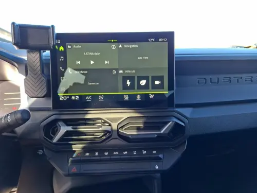 Dacia Duster Hybrid 140 Journey - Photo 17