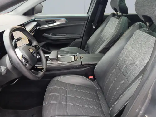 Renault Austral E-Tech hybrid 200 Techno - Photo 9