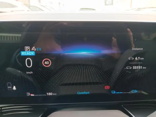 Renault Austral E-Tech hybrid 200 Techno - Photo 13
