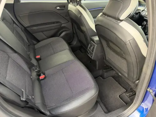 Renault Captur E-Tech 145 - 21 Intens - Photo 17