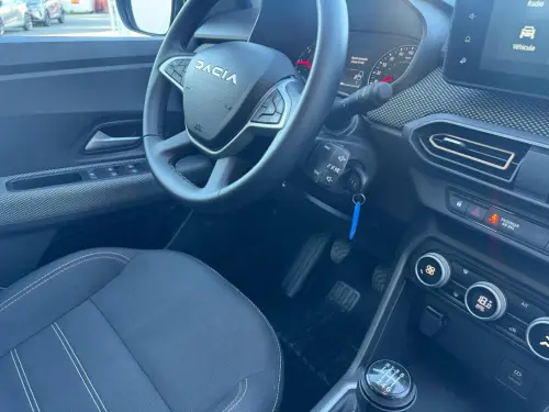 Dacia Sandero TCe 90 Stepway Expression - Photo 22