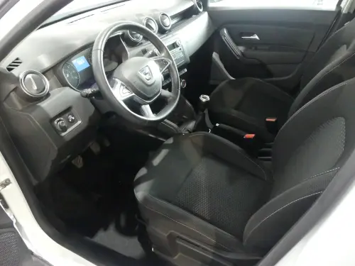 Dacia Duster ECO-G 100 4x2 Confort - Photo 3