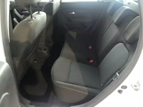 Dacia Duster ECO-G 100 4x2 Confort - Photo 5
