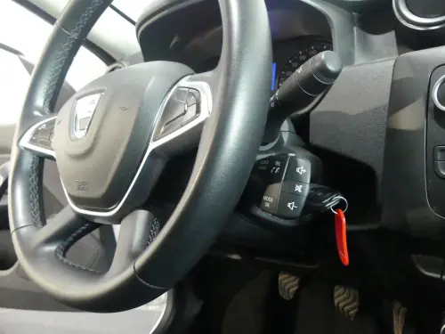 Dacia Duster ECO-G 100 4x2 Confort - Photo 16