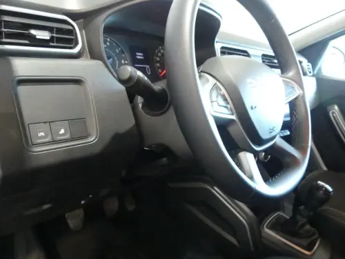 Dacia Duster ECO-G 100 4x2 Journey - Photo 18