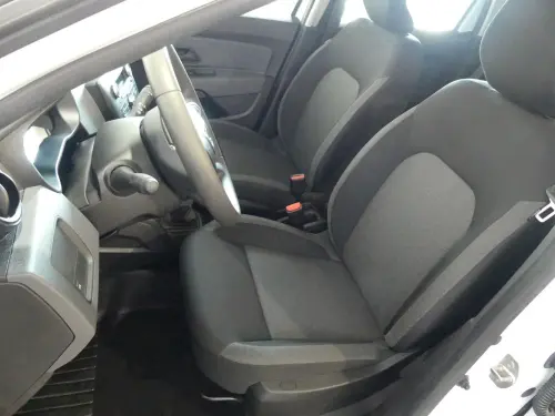 Dacia Duster ECO-G 100 4x2 Essential - Photo 4