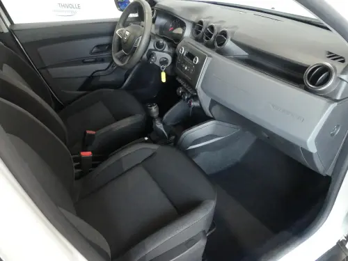 Dacia Duster ECO-G 100 4x2 Essential - Photo 10