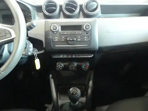 Dacia Duster ECO-G 100 4x2 Essential - Photo 14