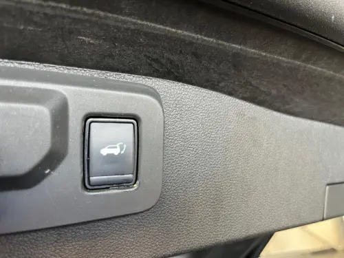 Renault Austral E-Tech hybrid 200 Iconic - Photo 21