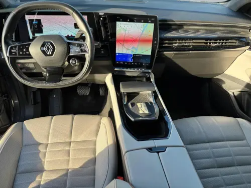 Renault Espace Espace E-Tech hybrid 200 Iconic - Photo 11