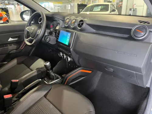 Dacia Duster ECO-G 100 4x2 SL Extreme - Photo 20