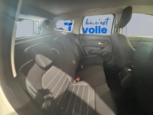 Dacia Duster TCe 150 FAP 4x2 EDC Prestige - Photo 17